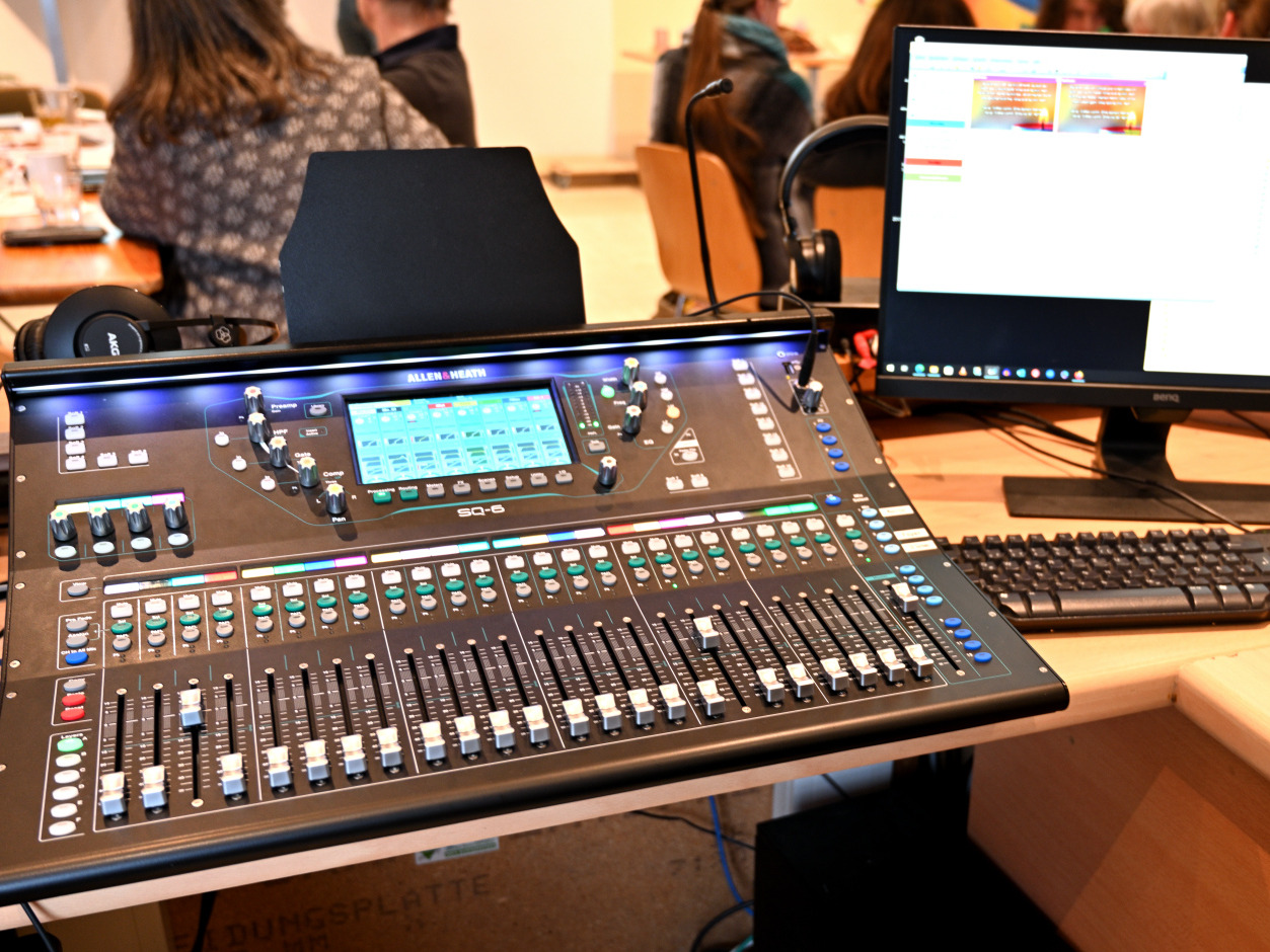 Mischpult 09